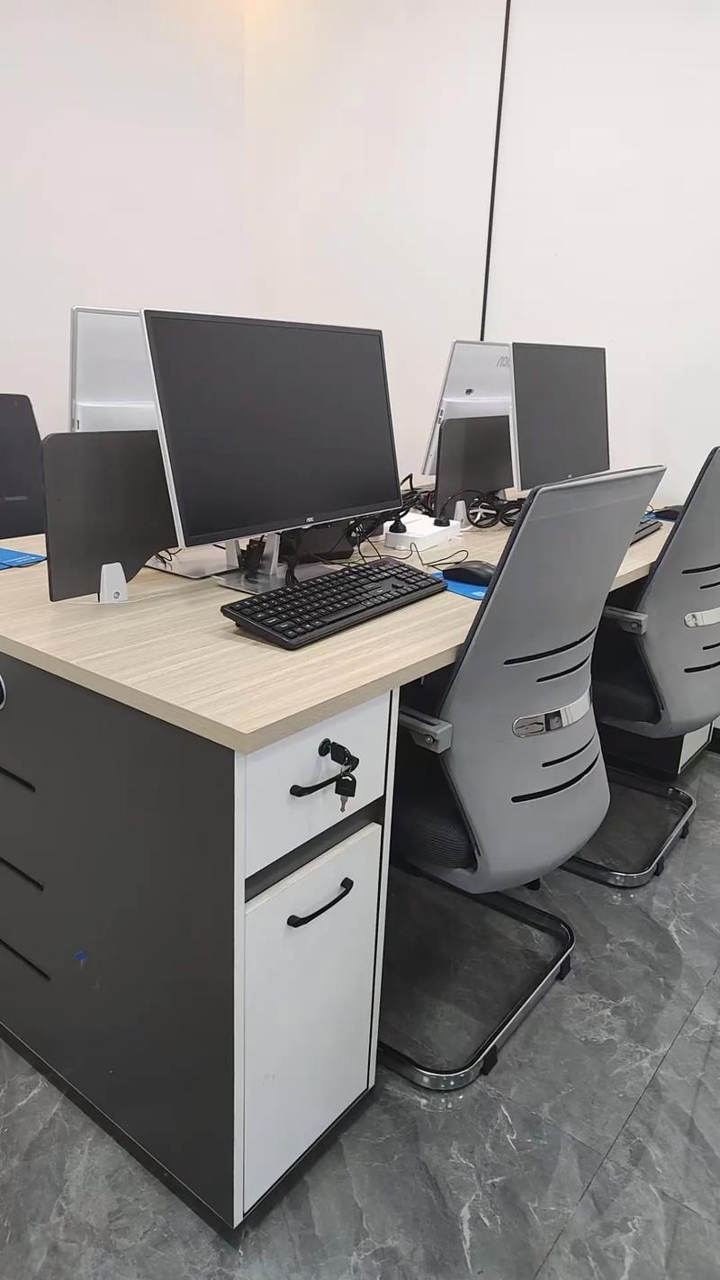 重庆电脑租赁服务 一台起租，全国覆盖，灵活高效